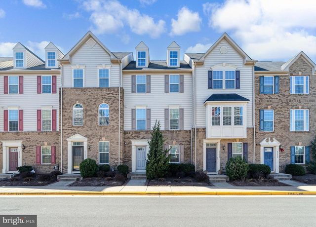 42628 FREISTADT SQ, Sterling, VA 20166