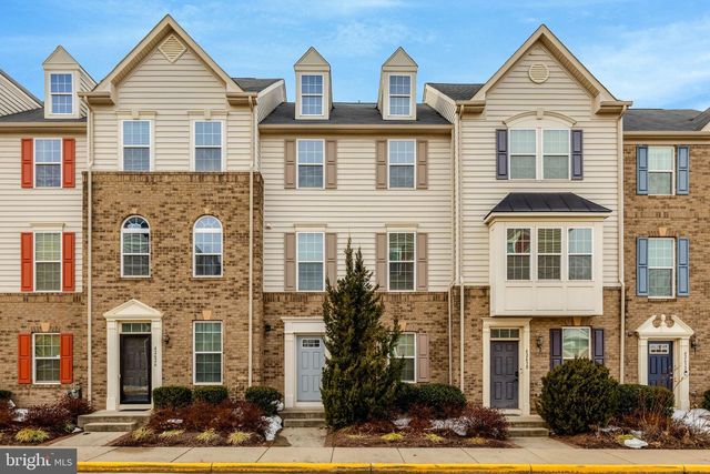 42628 FREISTADT SQ, Sterling, VA 20166