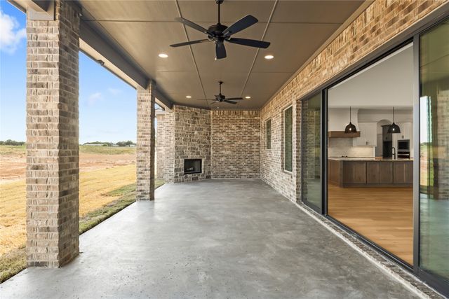115 Red Bud Road, Boyd, TX 76023