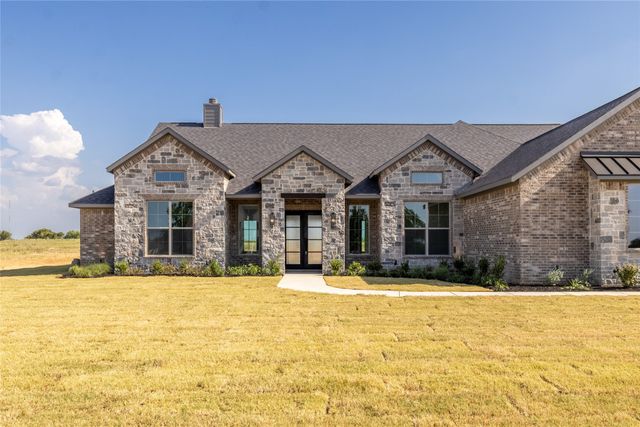115 Red Bud Road, Boyd, TX 76023