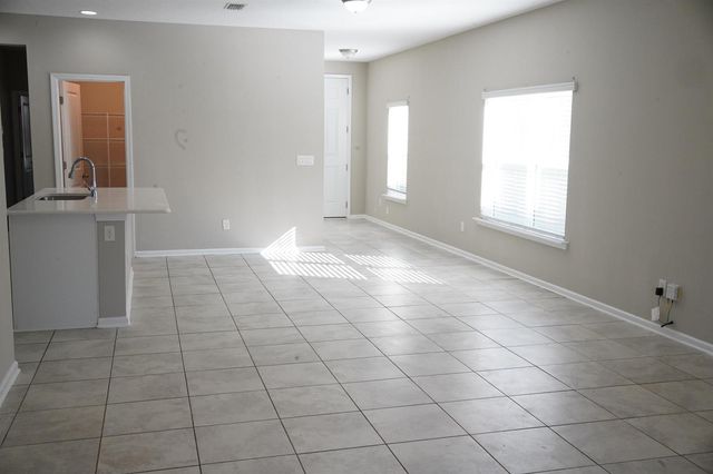 855 Sycamore Way, Orange Park, FL 32073