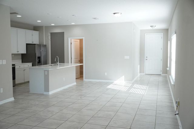 855 Sycamore Way, Orange Park, FL 32073