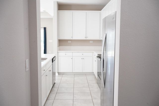 855 Sycamore Way, Orange Park, FL 32073