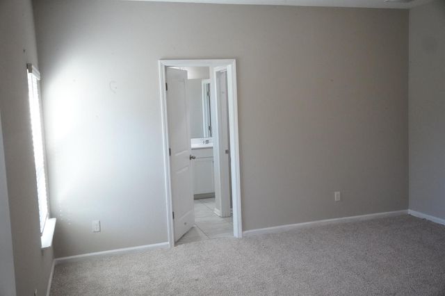 855 Sycamore Way, Orange Park, FL 32073