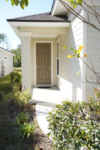 855 Sycamore Way, Orange Park, FL 32073