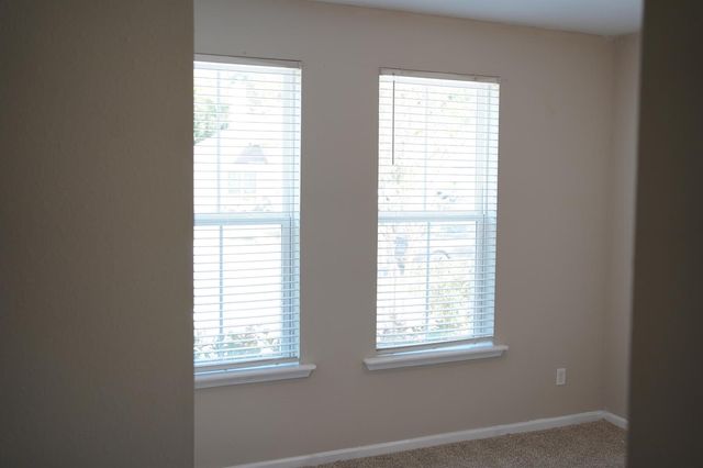 855 Sycamore Way, Orange Park, FL 32073