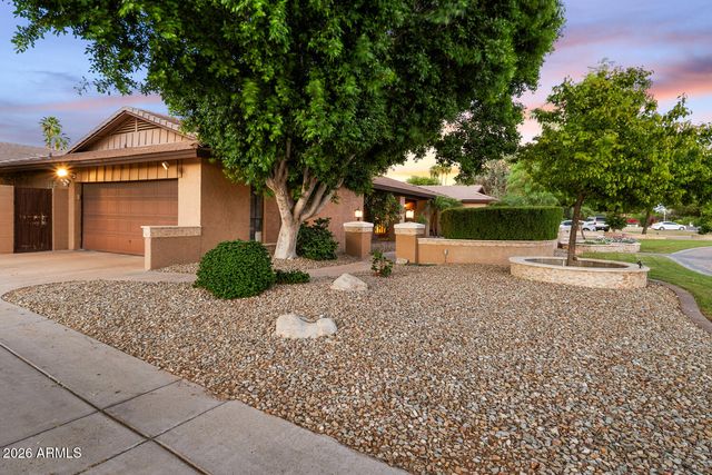 4106 E FAIRVIEW Circle, Mesa, AZ 85206