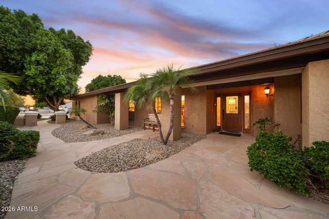 4106 E FAIRVIEW Circle, Mesa, AZ 85206