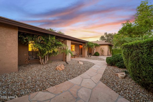 4106 E FAIRVIEW Circle, Mesa, AZ 85206