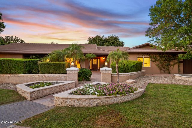 4106 E FAIRVIEW Circle, Mesa, AZ 85206