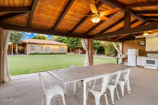 4106 E FAIRVIEW Circle, Mesa, AZ 85206