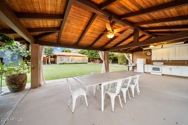 4106 E FAIRVIEW Circle, Mesa, AZ 85206