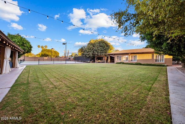 4106 E FAIRVIEW Circle, Mesa, AZ 85206