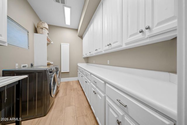 4106 E FAIRVIEW Circle, Mesa, AZ 85206