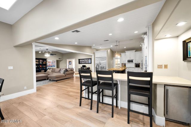 4106 E FAIRVIEW Circle, Mesa, AZ 85206