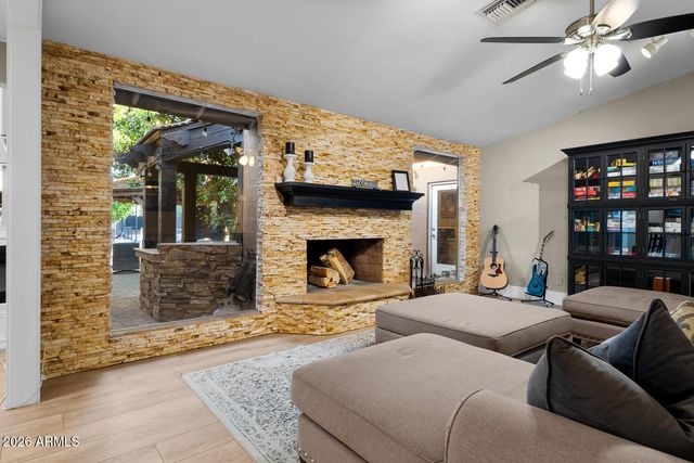 4106 E FAIRVIEW Circle, Mesa, AZ 85206