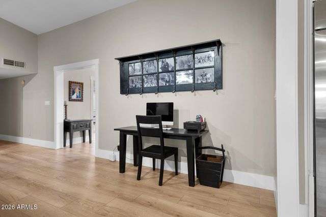 4106 E FAIRVIEW Circle, Mesa, AZ 85206