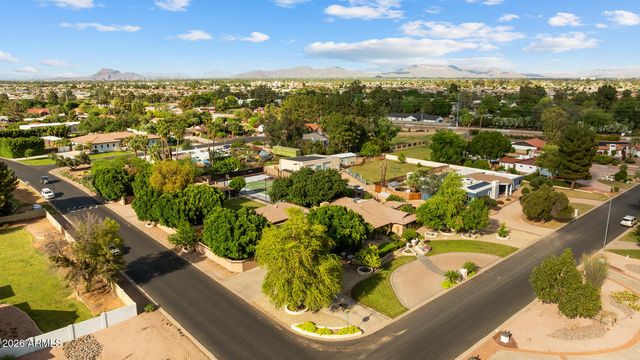 4106 E FAIRVIEW Circle, Mesa, AZ 85206