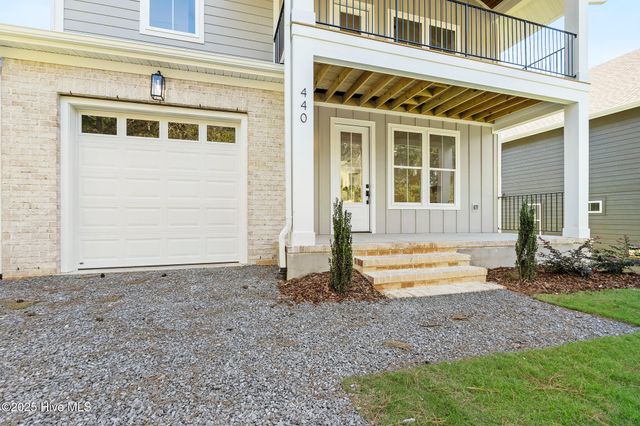 440 W Illinois Avenue, Southern Pines, NC 28387