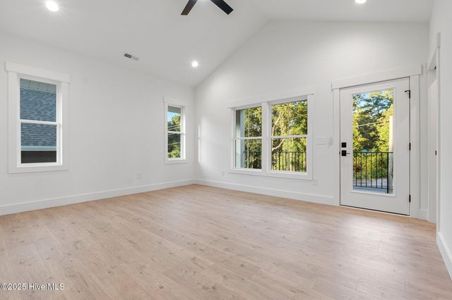 440 W Illinois Avenue, Southern Pines, NC 28387