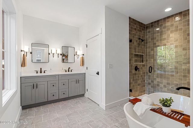 440 W Illinois Avenue, Southern Pines, NC 28387