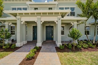 1280 Eucalyptus Dr 4, Hollywood, FL 33021