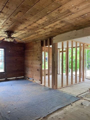 515 E Murray Street, Denison, TX 75021