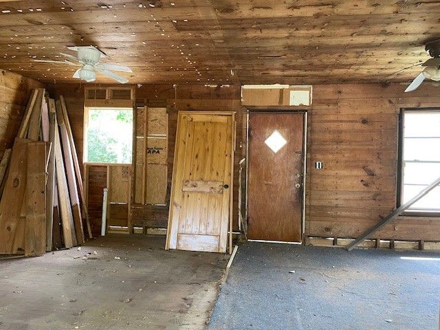 515 E Murray Street, Denison, TX 75021