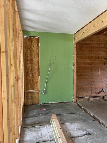 515 E Murray Street, Denison, TX 75021