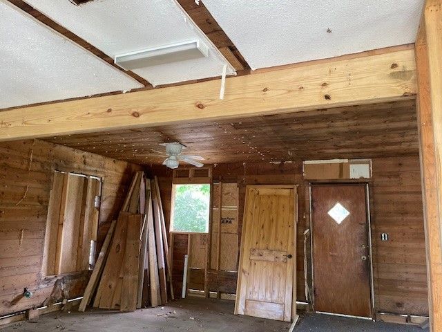 515 E Murray Street, Denison, TX 75021