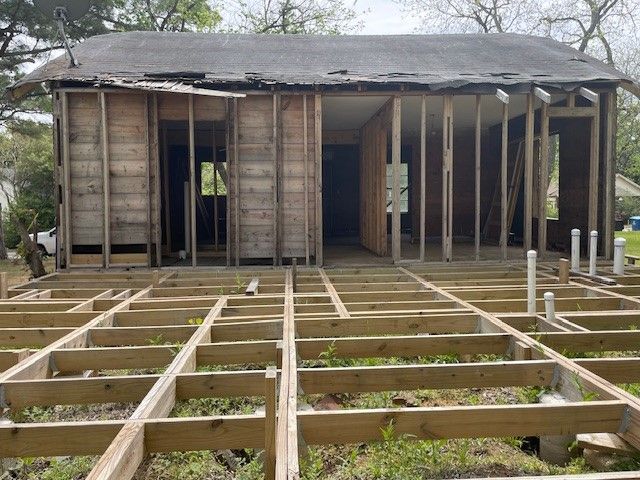 515 E Murray Street, Denison, TX 75021