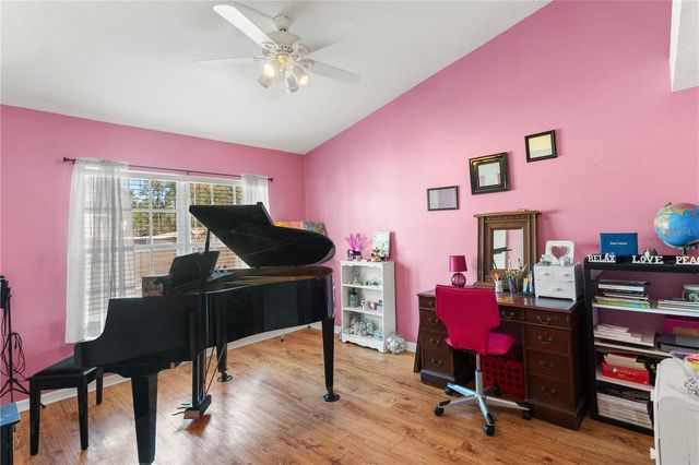 4239 W DORCHESTER CIRCLE, Dunnellon, FL 34433