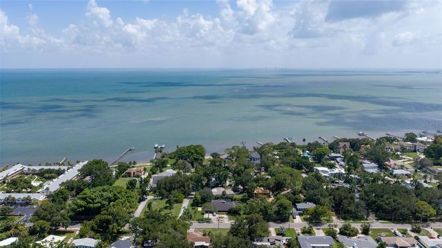 747 SABAL COURT S, St Petersburg, FL 33705