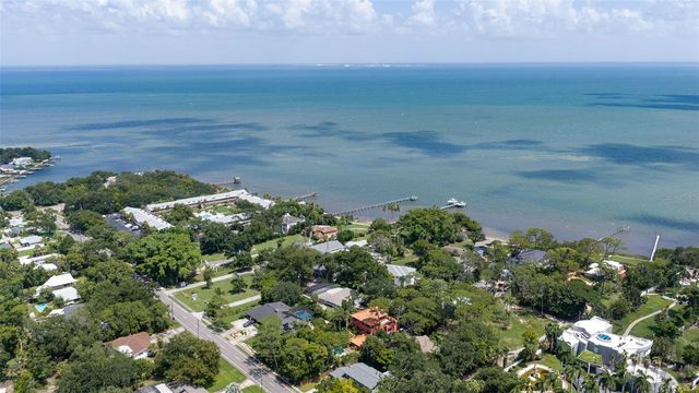 747 SABAL COURT S, St Petersburg, FL 33705