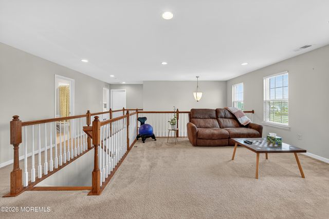 40 Gina Drive, Allentown, NJ 08501