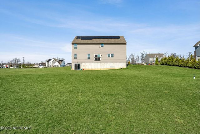 40 Gina Drive, Allentown, NJ 08501