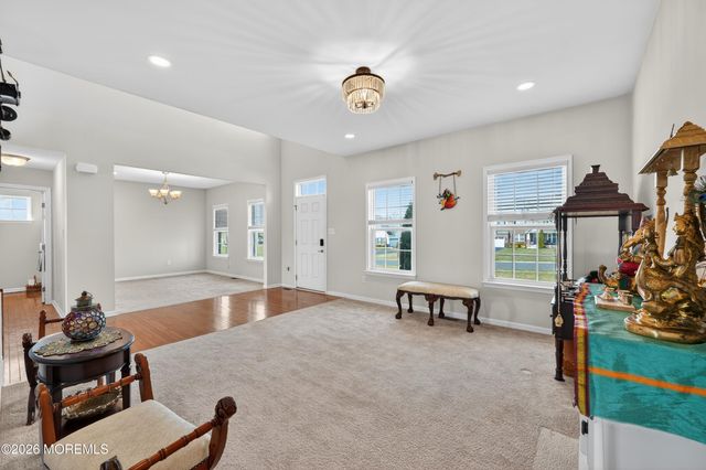 40 Gina Drive, Allentown, NJ 08501
