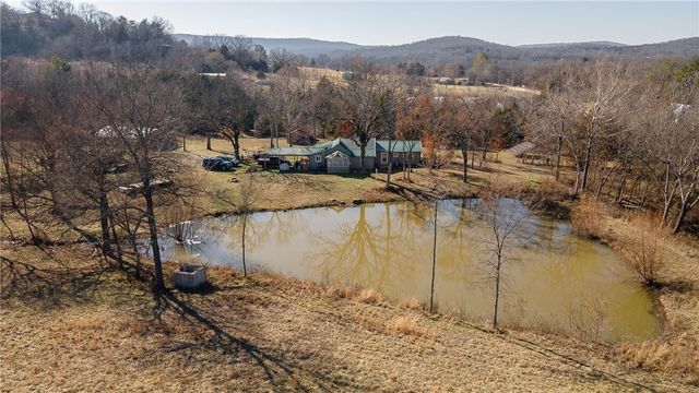 12016 Snake Branch Road, Fayetteville, AR 72701