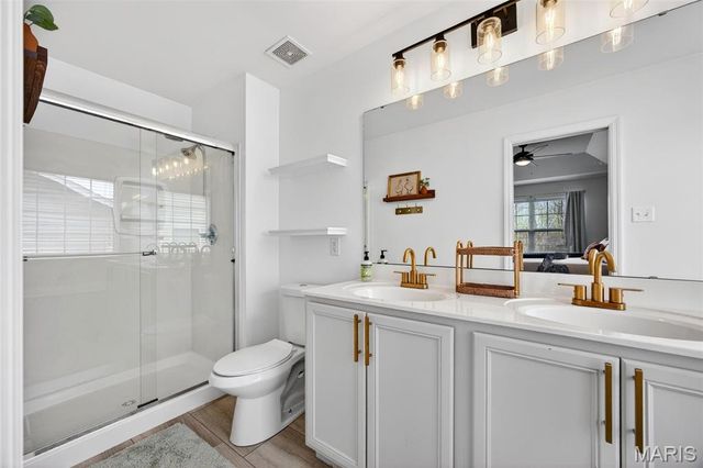 413 Ramblewood Way, Wentzville, MO 63385