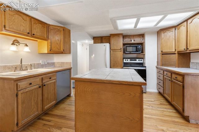 312 Pearl Street, Colorado Springs, CO 80904