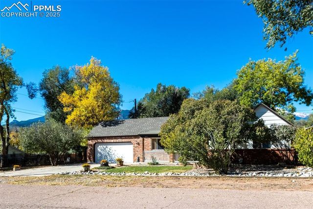 312 Pearl Street, Colorado Springs, CO 80904