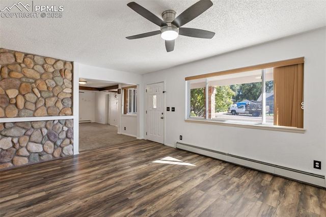 312 Pearl Street, Colorado Springs, CO 80904