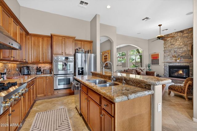 31615 N 20TH Avenue, Phoenix, AZ 85085