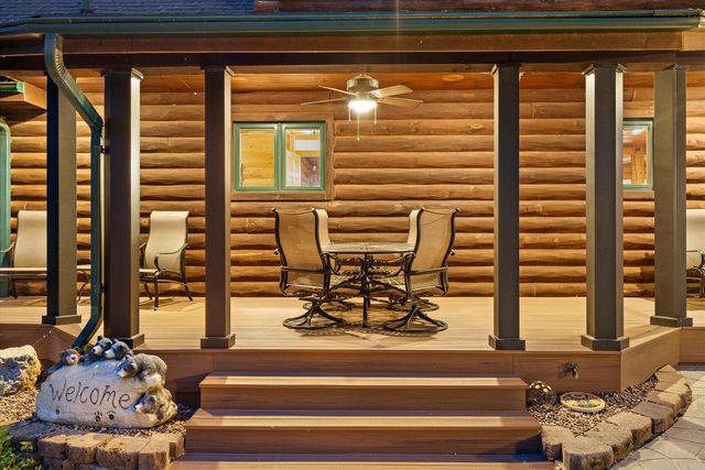 19 Hickory DRIVE, Random Lake, WI 53075