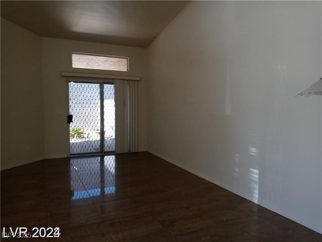 3401 Conan Street 103, Las Vegas, NV 89129