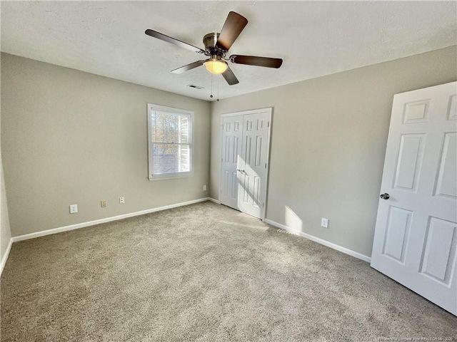 360 Bahama Loop, Fayetteville, NC 28314