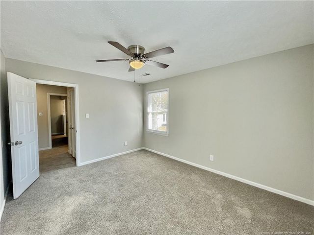 360 Bahama Loop, Fayetteville, NC 28314