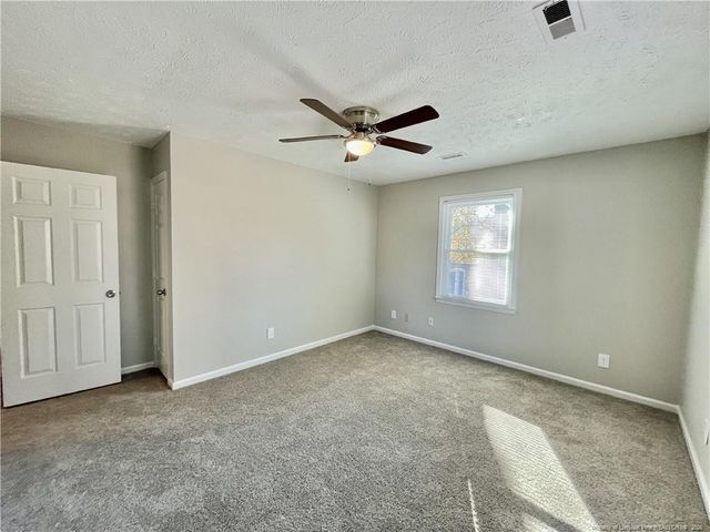 360 Bahama Loop, Fayetteville, NC 28314