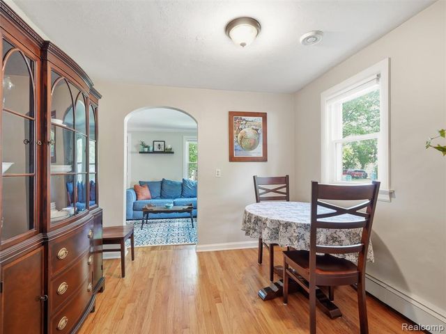 9416 Northern Avenue, Plymouth, MI 48170