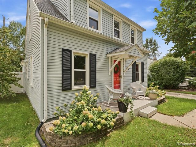 9416 Northern Avenue, Plymouth, MI 48170